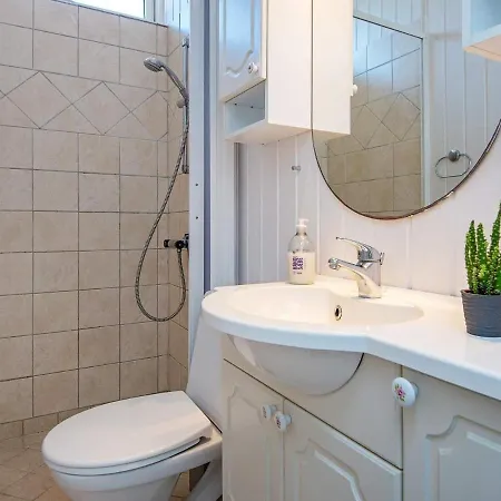 7 Person In Ulfborg-by Traum בית נופש *