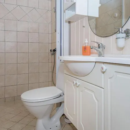 7 Person In Ulfborg-by Traum * Ulfborg